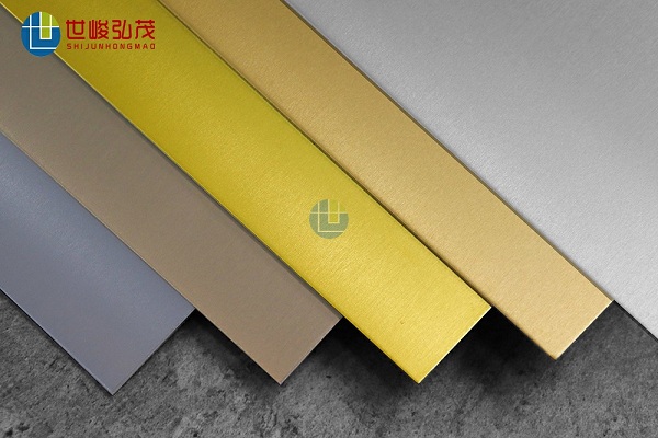 拉絲陽極氧化鋁板有什么優(yōu)點(diǎn)？世峻弘茂告訴你