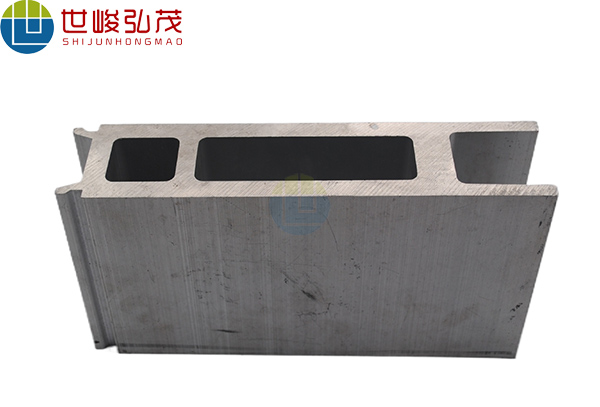 機械設(shè)備橫梁鋁型材